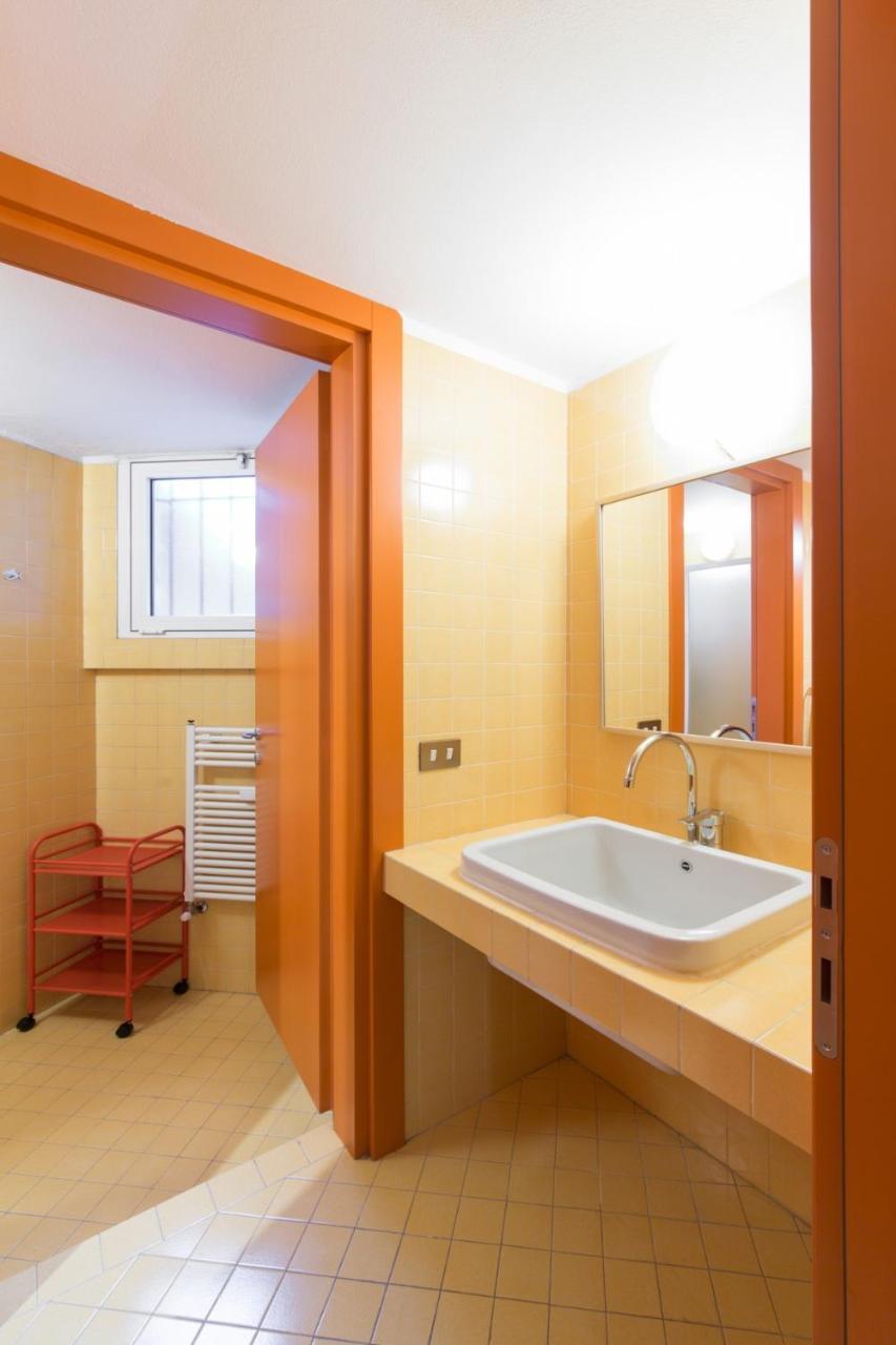 Suitelowcost Papiniano Milano Exterior foto